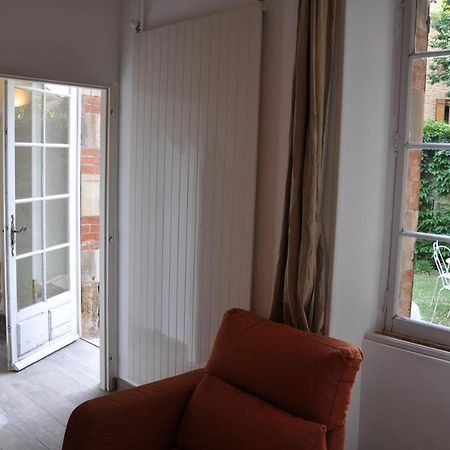 Location Studio Meuble Avec Jardin Сорг Екстериор снимка