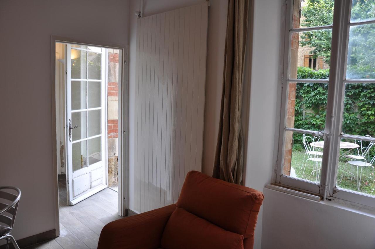 Location Studio Meuble Avec Jardin Сорг Екстериор снимка